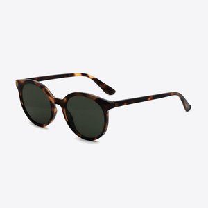 Tortoiseshell Round Polycarbonate Sunglasses